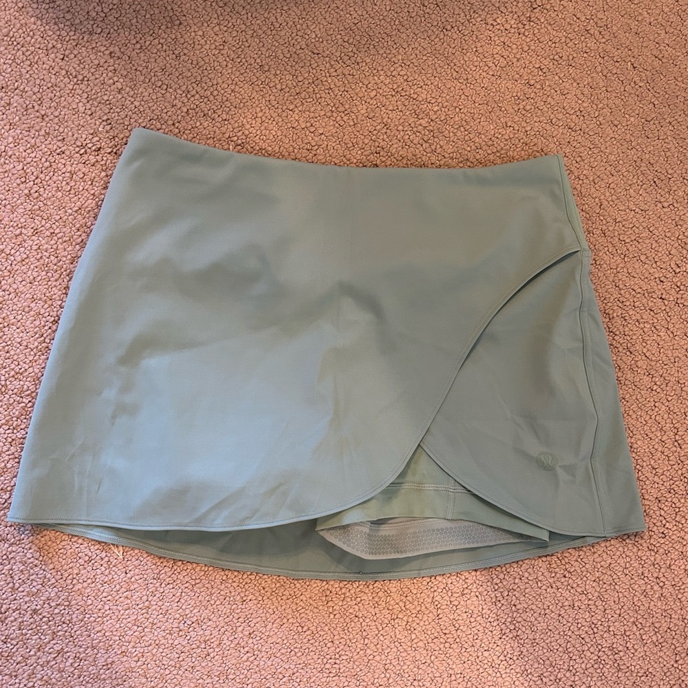 Lululemon skirt